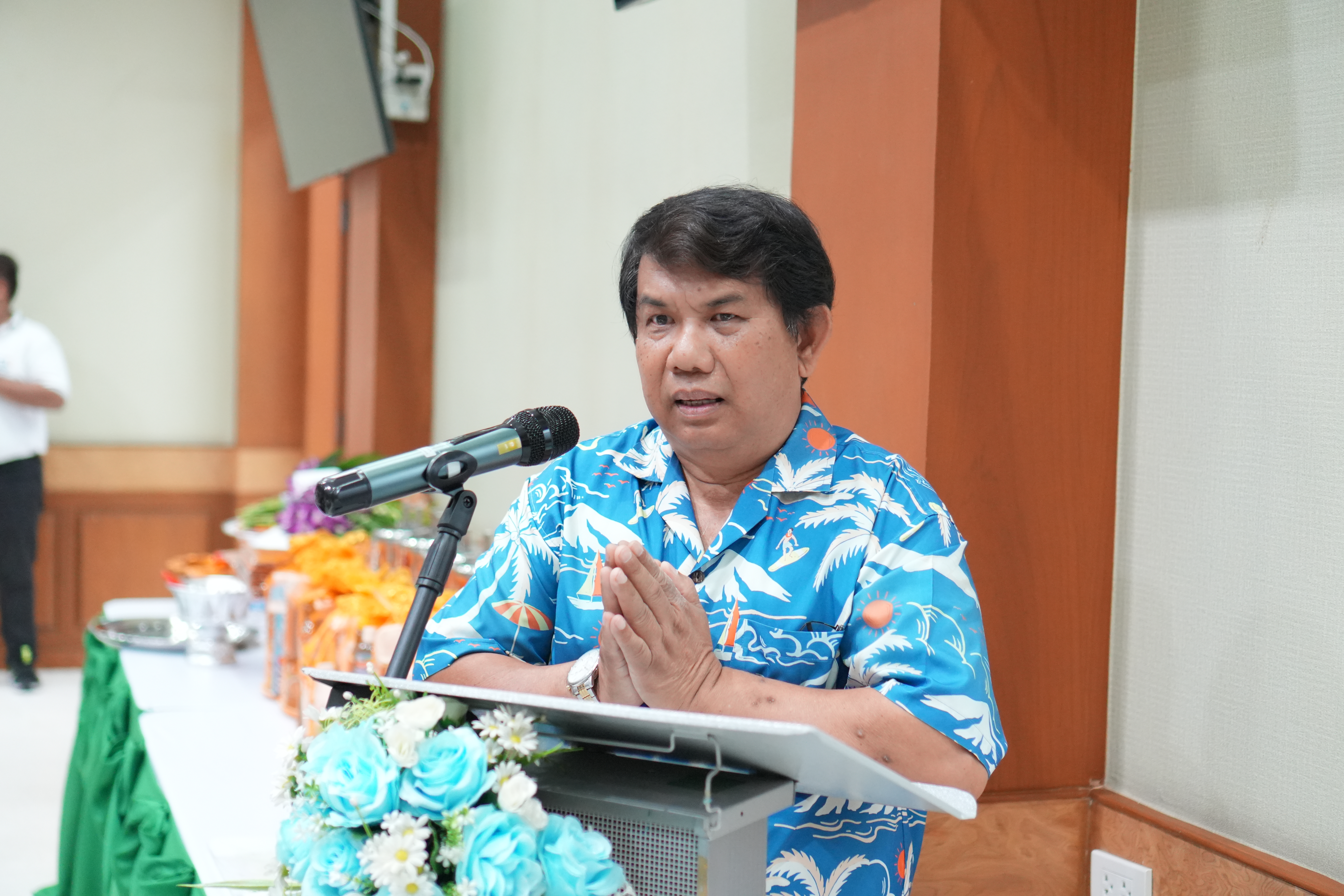 title - ชมรมผู้สูงอายุ ส.ป.ก. จัดพิธีทำบุญอุทิศส่วนกุศลให้ข้าราชการ/เจ้าหน้าที่ ส.ป.ก. ที่ล่วงลับไปแล้ว